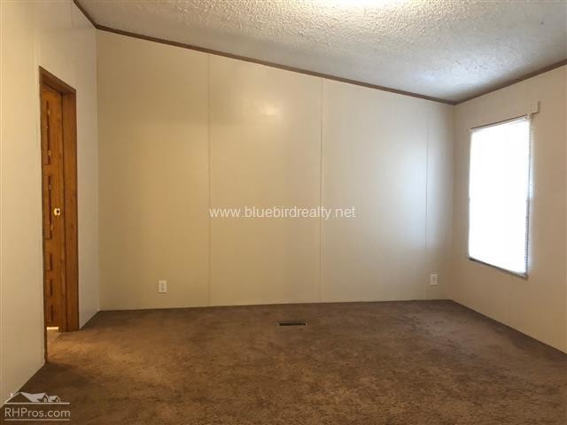 Building Photo - Home in Turtle Cove Community on Lake Jackson
