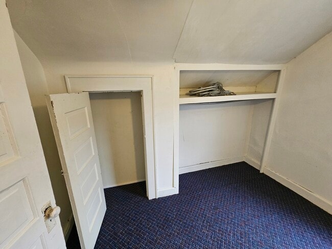 Building Photo - 628-630 Brandon St