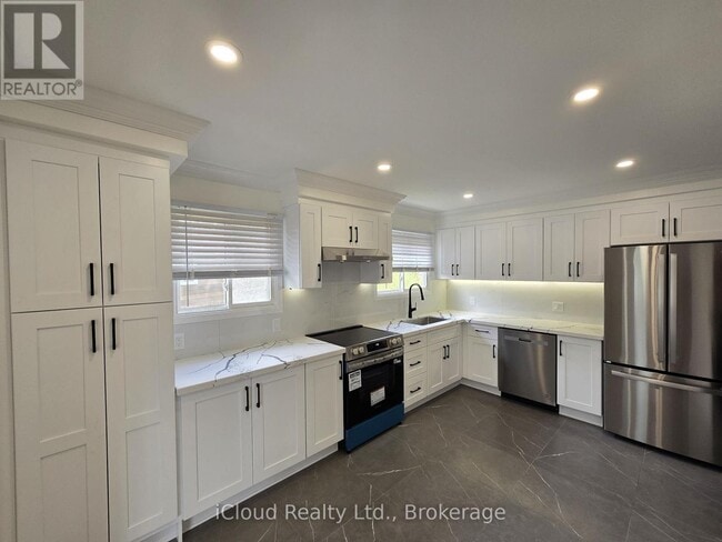 Building Photo - 2636 Crystalburn Ave