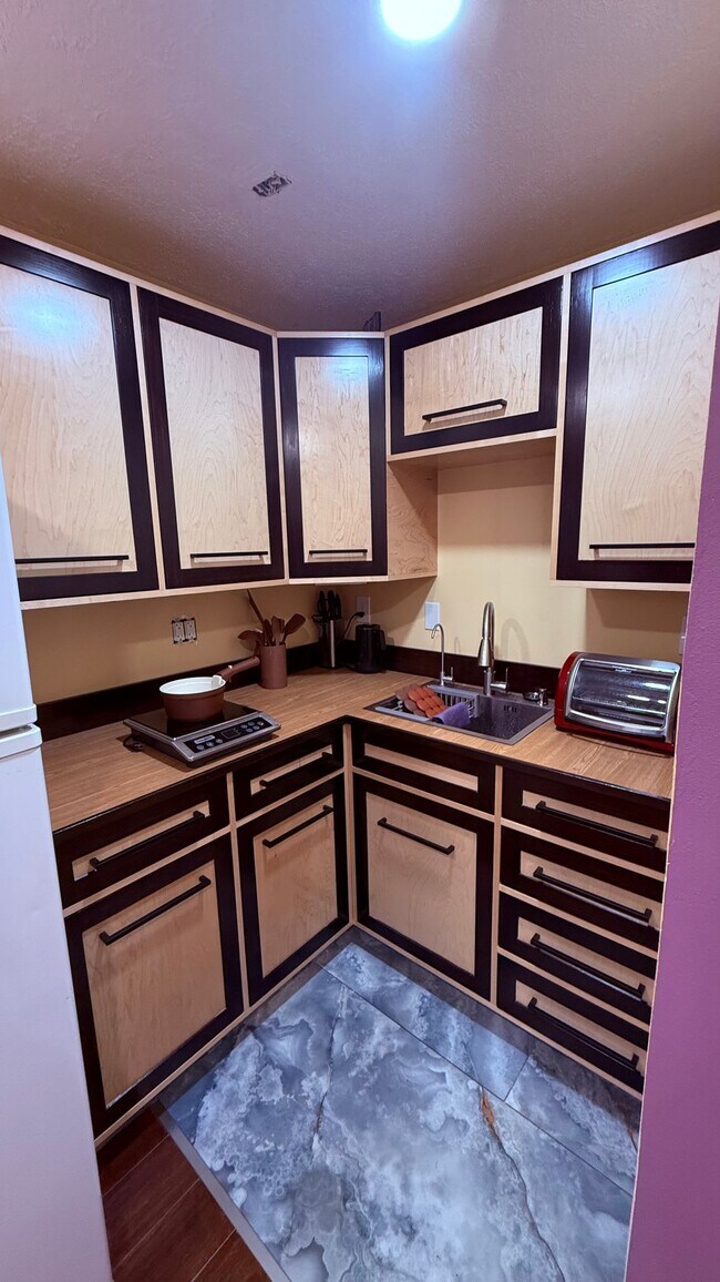 Foto del edificio - 5319 N Orange Ave