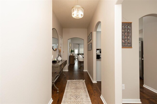 Building Photo - 5067 Blue Spruce Hill St