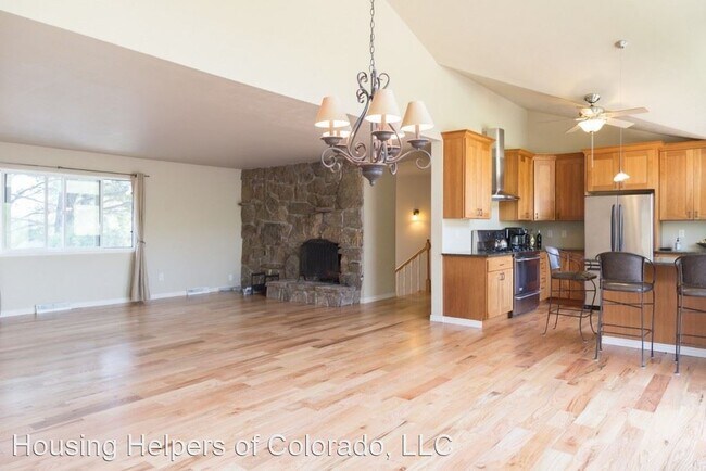 Building Photo - 5 br, 3 bath House - 2222 Holyoke Drive