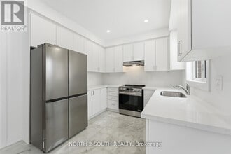 Building Photo - 30 Virro Ct