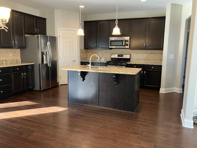 Building Photo - Love where you live!  Stunning home in Canterbury Subdivision