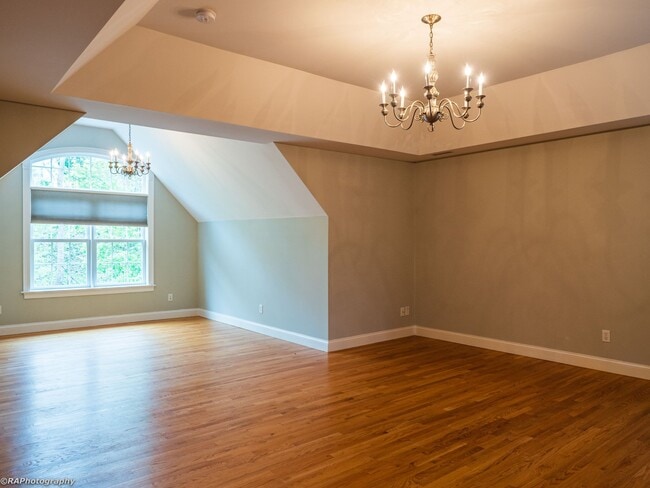 Building Photo - 6 Romano Ct