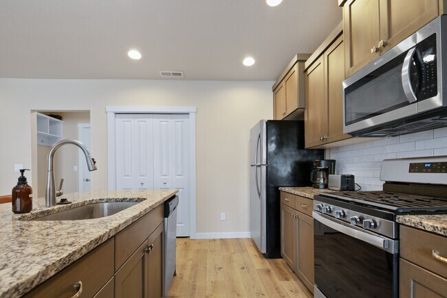 Foto del edificio - 1824 E Ringneck St