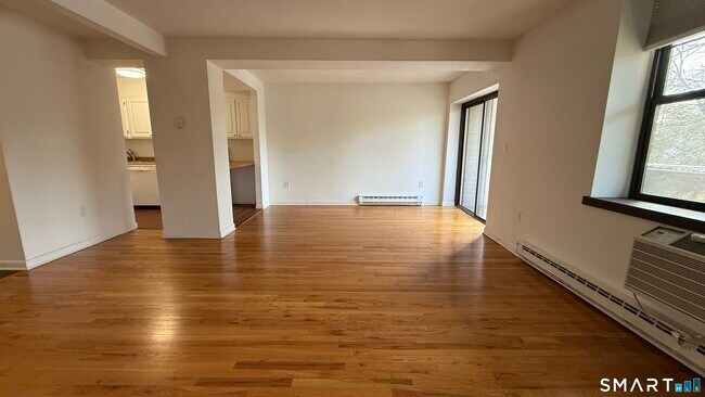 Foto del edificio - 500 Newfield Ave