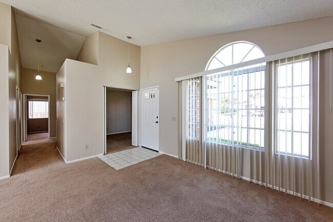 Building Photo - 22449 Shore View Ct