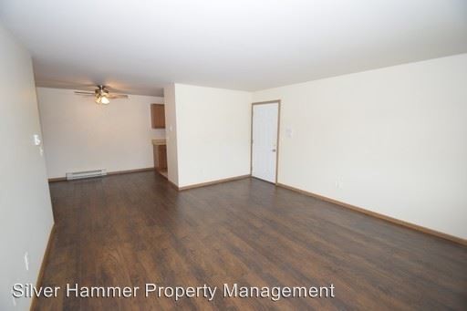 Building Photo - 630 Shelby Pl