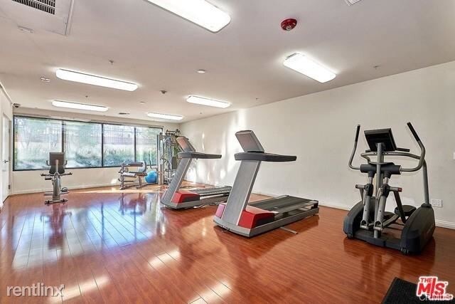 Building Photo - 311 S Gramercy Pl