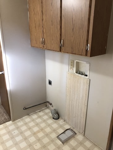 Building Photo - 310 S 11th St