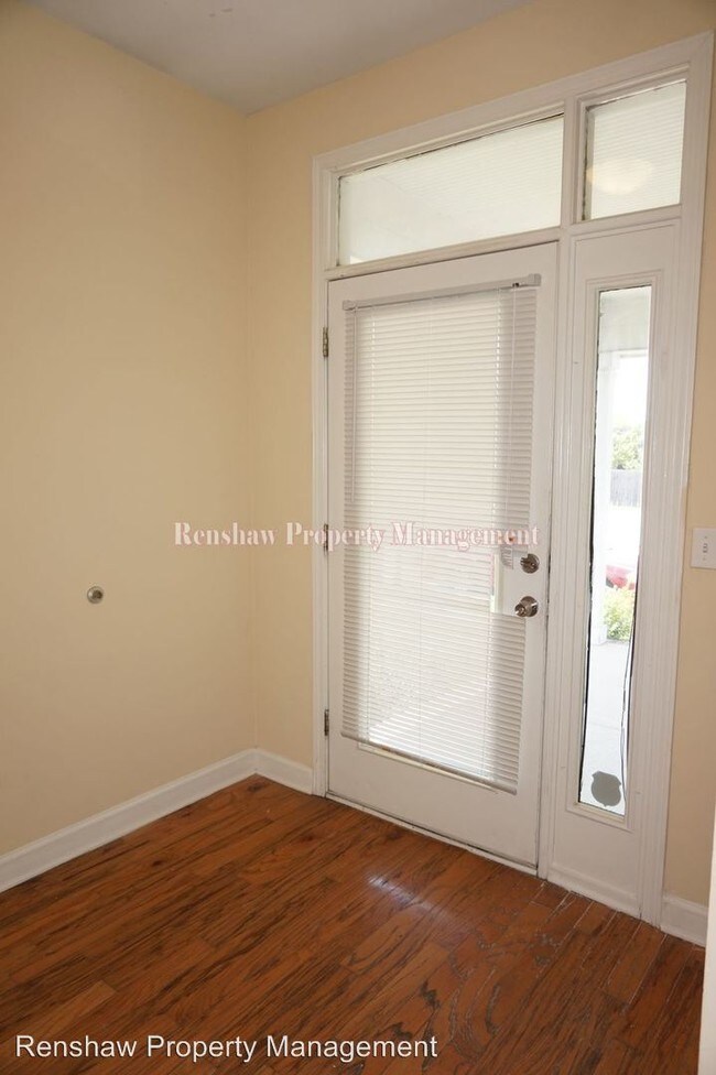 Building Photo - 2 br, 1.5 bath House - 634 Peyton Circle
