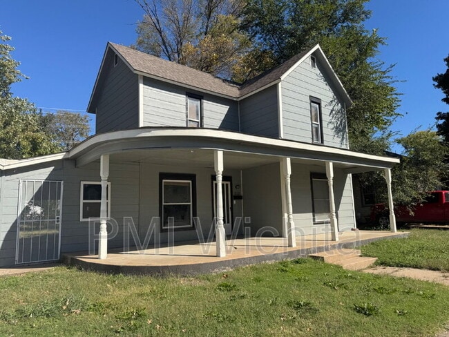 Building Photo - 212 Main St