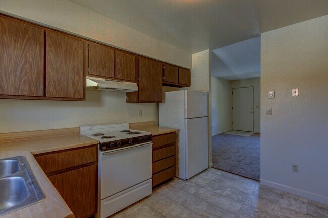 Foto del edificio - 214 S. Rush Street  A