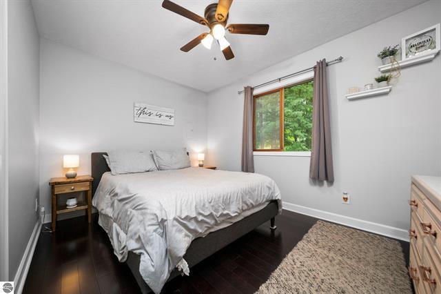 Foto del edificio - 20787 Maple St