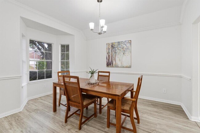 Foto del edificio - 3008 Rock Rose Pl