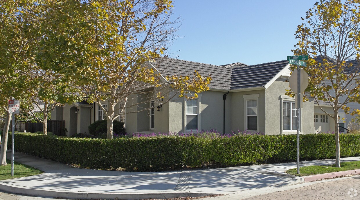 Foto del edificio - 3974 Lowry Rd