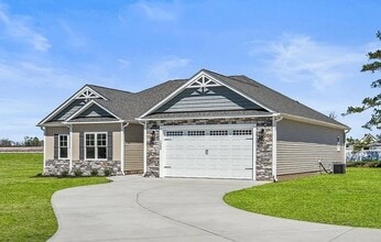 Building Photo - 1405 Stoney Creek Church Rd