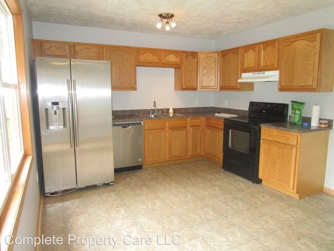 Building Photo - 3 br, 1.5 bath House - 1601 E Dartmouth Ave