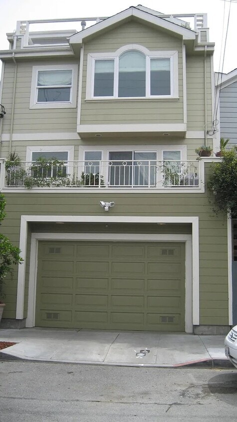 Front of Building - 119 Peralta Ave (San Francisco, CA)