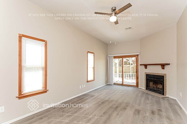 Foto del edificio - 5439 W North Ln