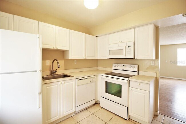 Foto del edificio - 12406 Orange Blossom Oak Pl