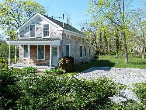 Primary Photo - 735 Wickham Ave