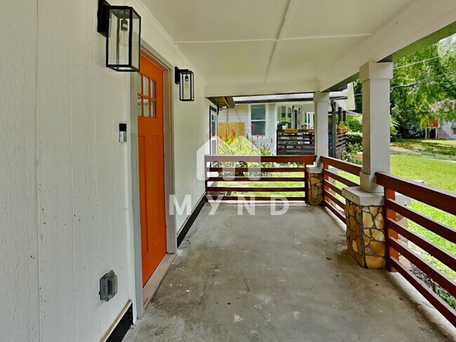 Foto del edificio - 963 Sims Ave NW