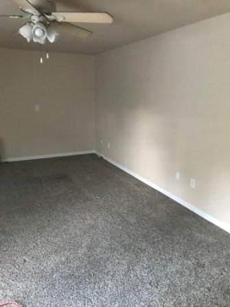 Foto del edificio - 1055 Tishlini Ln