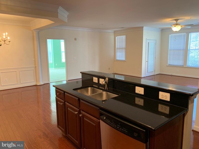 Building Photo - 1511 Feral Dae Ln
