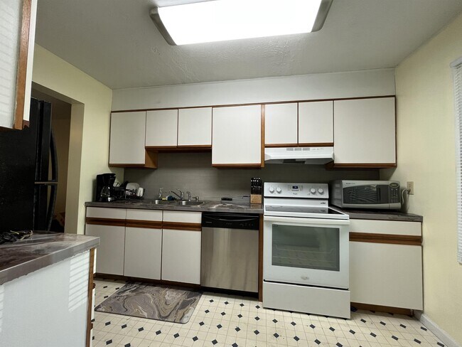 Foto del edificio - 1004 Fritz Cir