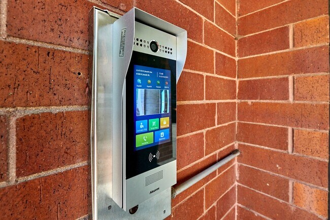 Foto del edificio - 4110 N Lincoln Ave