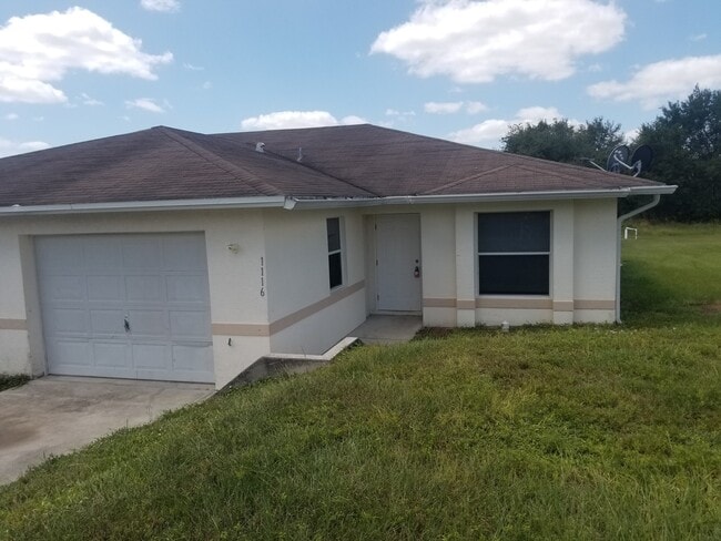 Photo - 1116-1118 Ichabod Ave Apartment