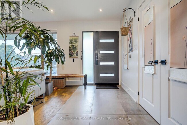 Building Photo - 14 Pannahill Rd