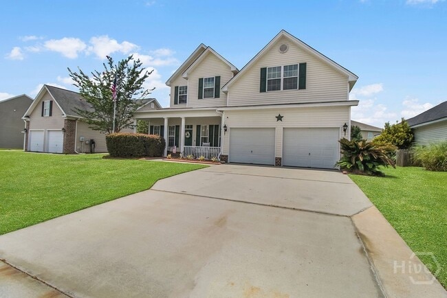 Building Photo - 721 Canyon Dr