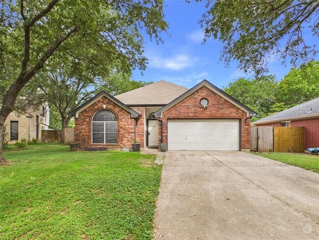 Building Photo - 7400 Crepe Myrtle Dr