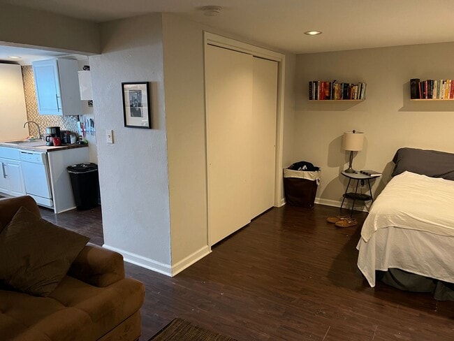 Building Photo - Must see studio near Sloans Lake!