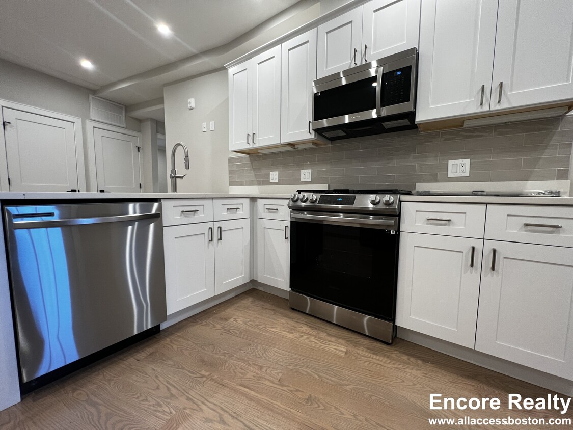 Foto principal - 171 Allston St