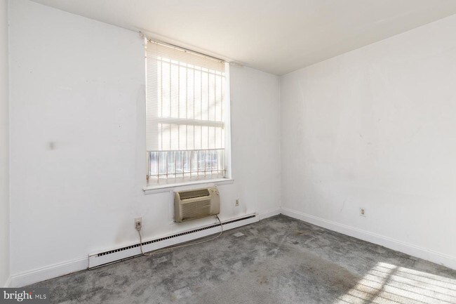 Building Photo - 3223 Powelton Ave