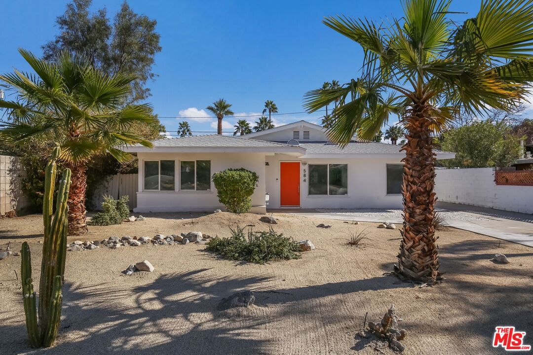 584 N Calle Rolph, Palm Springs, CA 92262 House Rental in Palm