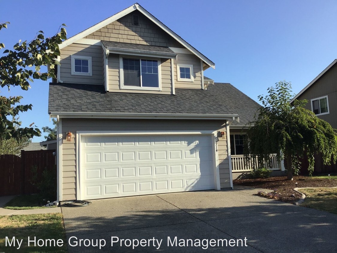 Primary Photo - 4 br, 2.5 bath House - 15714 104th Ave SE