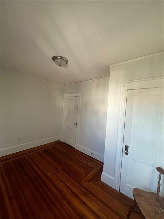 Building Photo - 28 Thurston Ave