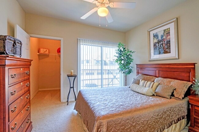 Building Photo - 12007 N Lamar Blvd