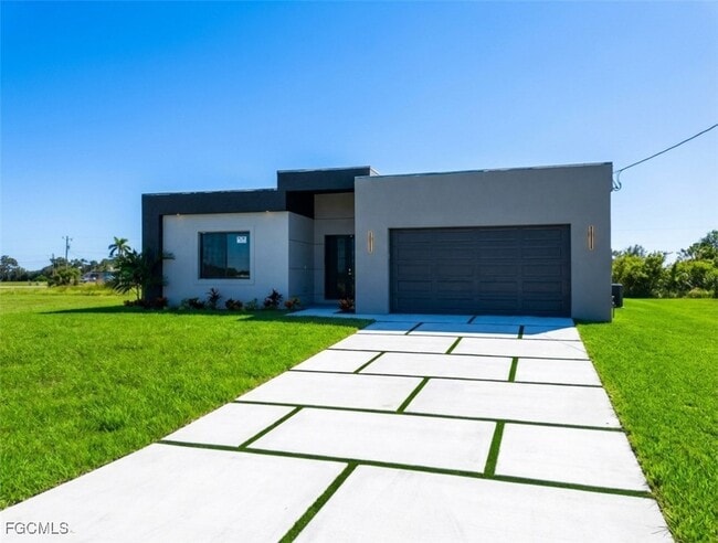 Building Photo - 4114 NW 38th St