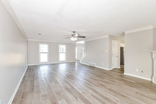 Foto del edificio - 8959 Raspberry Ln