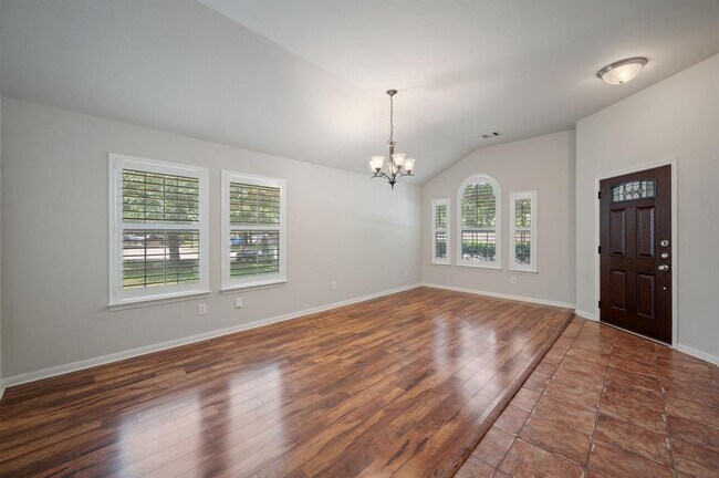 Foto del edificio - 20305 Kearney Hill Rd