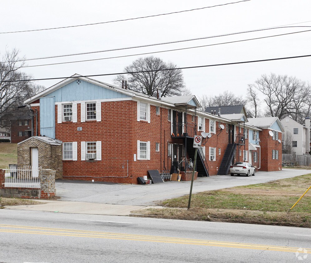Primary Photo - 816 Hank Aaron Dr SE