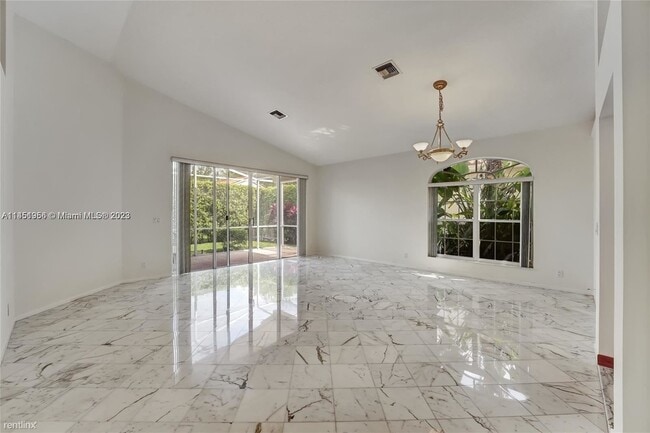 Building Photo - 3 br, 2 bath House - 3951 Redondo Ct