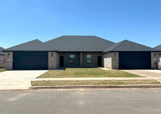 Building Photo - 324 Woodstock Ln