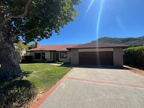 Building Photo - 931 Capistrano Ct